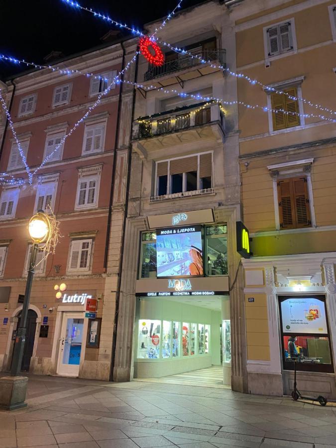 Linden Korzo Apartment Rijeka Exterior photo